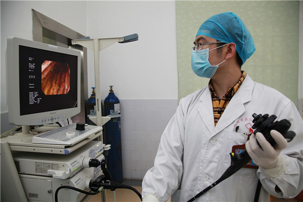 1岁6个月!钦州市二医院再创低龄肠镜患者记录